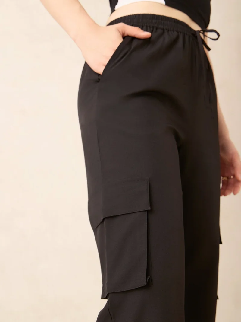 Outzidr  Black Wide Leg Parachute Pants for Women | Best Price UAE